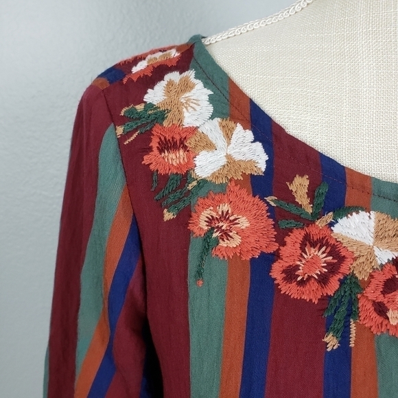 MADEWELL Floral Embroidered Neckline Striped Bell Sleeve Top Sz S - Picture 3 of 10
